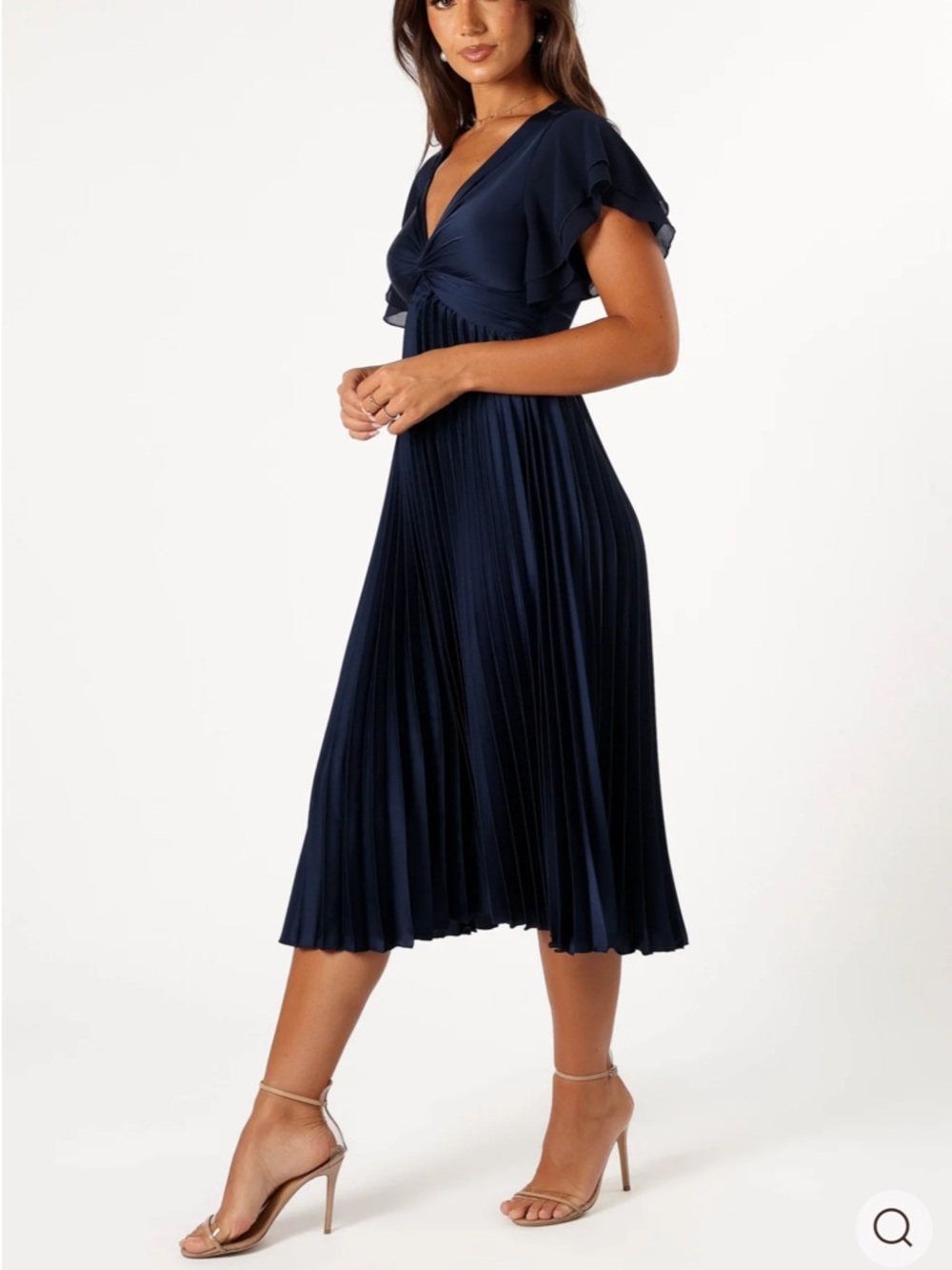 Petal & Pup Nova Flutter Sleeve Midi Dress
Navy medium - Picture 7 of 10